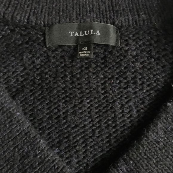 Aritzia Talula Dume sweater - Picture 3 of 4